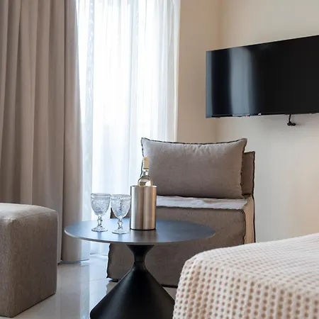 Orama Luxury *